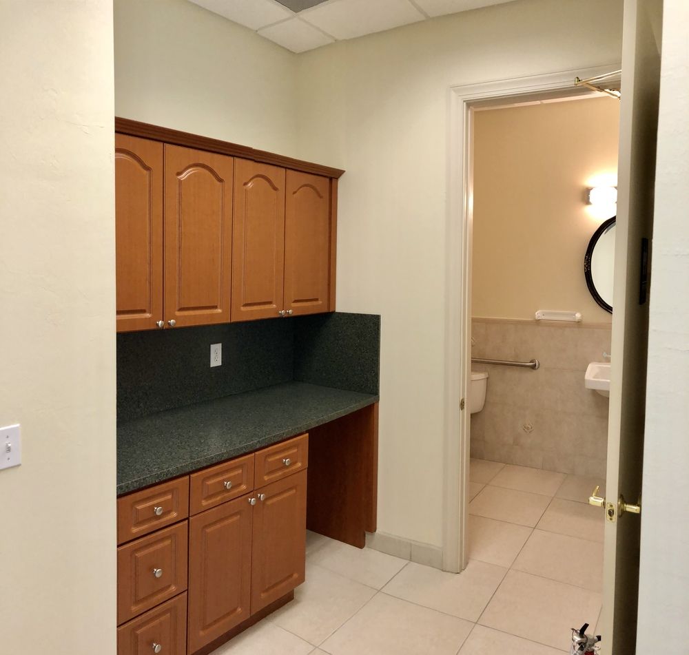 12268 Tamiami Trl E, Naples, FL 34113